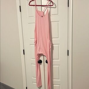 Chic Pink Jumpsuit with Pockets